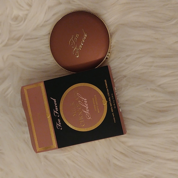 🤎FIRM! NWT TOO FACED MILK CHOCOLATE SOLEIL LONG WEAR MATTE BRONZER - Picture 1 of 11